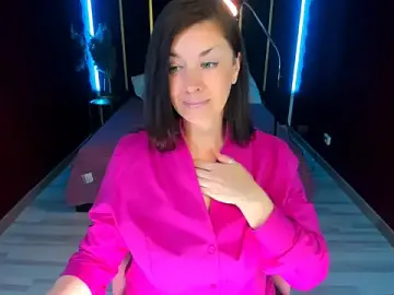 Stripchat Sex Cam of AnaMills