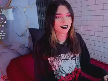Stripchat Live Sex of MaeveKuro