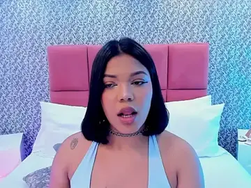 Stripchat Best live sex cam show of TianaGloww