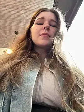 Stripchat Live Sex of PumaShyXD
