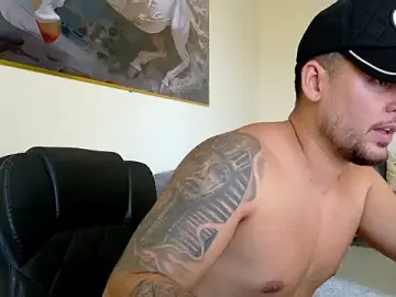 Stripchat Live Porn of maximus888A
