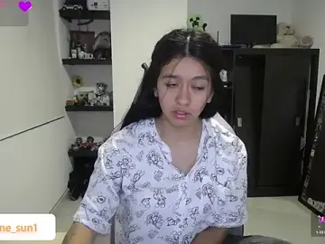 Stripchat Free Live Porn of elaine_sun1