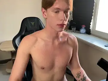 Stripchat Live Sex Cam of carthylovvve