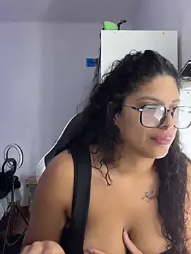 Stripchat Sex Cam of Shurabig