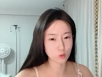 Stripchat Free Porn Cam of 1X-yiyi
