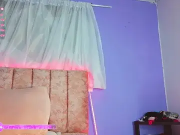 Stripchat Nude Webcam of Ava_Raye