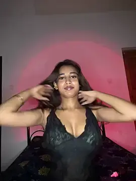 Stripchat Live Sex of STRIP_GLOW