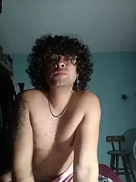 Stripchat Live Sex Cam of DocPepino