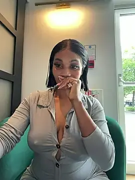 Stripchat Free Live Porn of ___Nessa