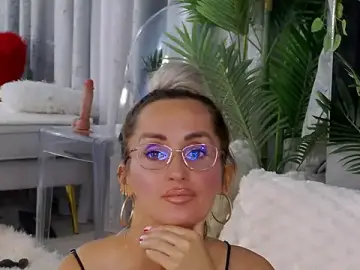 Stripchat Free Live Porn of IsabelleEthan