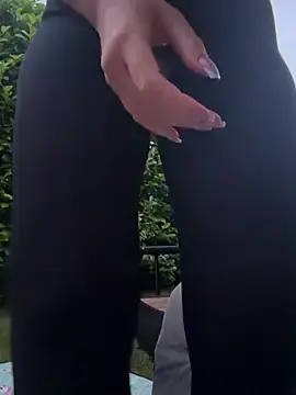 Stripchat Live Sex Cam of fairyxbella
