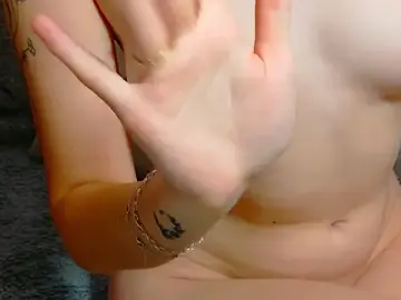 Stripchat Free Porn Cam of Ivanna__Rose