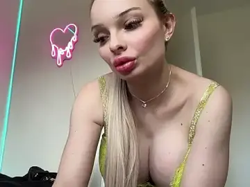 Stripchat Nude Webcam of HannaXLove