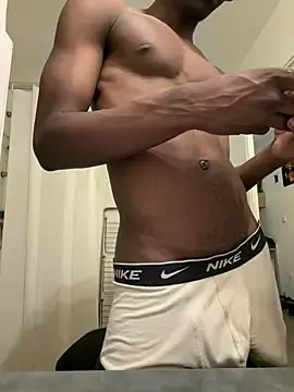 Stripchat Free Porn Cam of Blackbbcc23