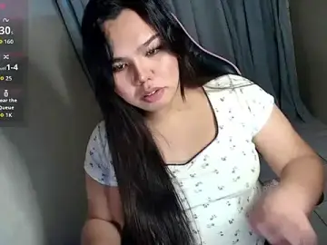 Stripchat Live Porn of urasian_prettyrica