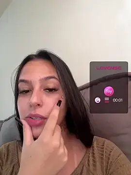 Stripchat Live Porn of jujuarantes__2026