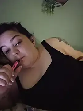 Stripchat Sex Chat of Saucy-Serenity