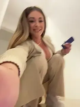 Stripchat Adult Webcam of IsabellaEtthan