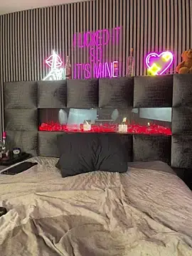 Stripchat Free Porn Cam of MilaMaaay
