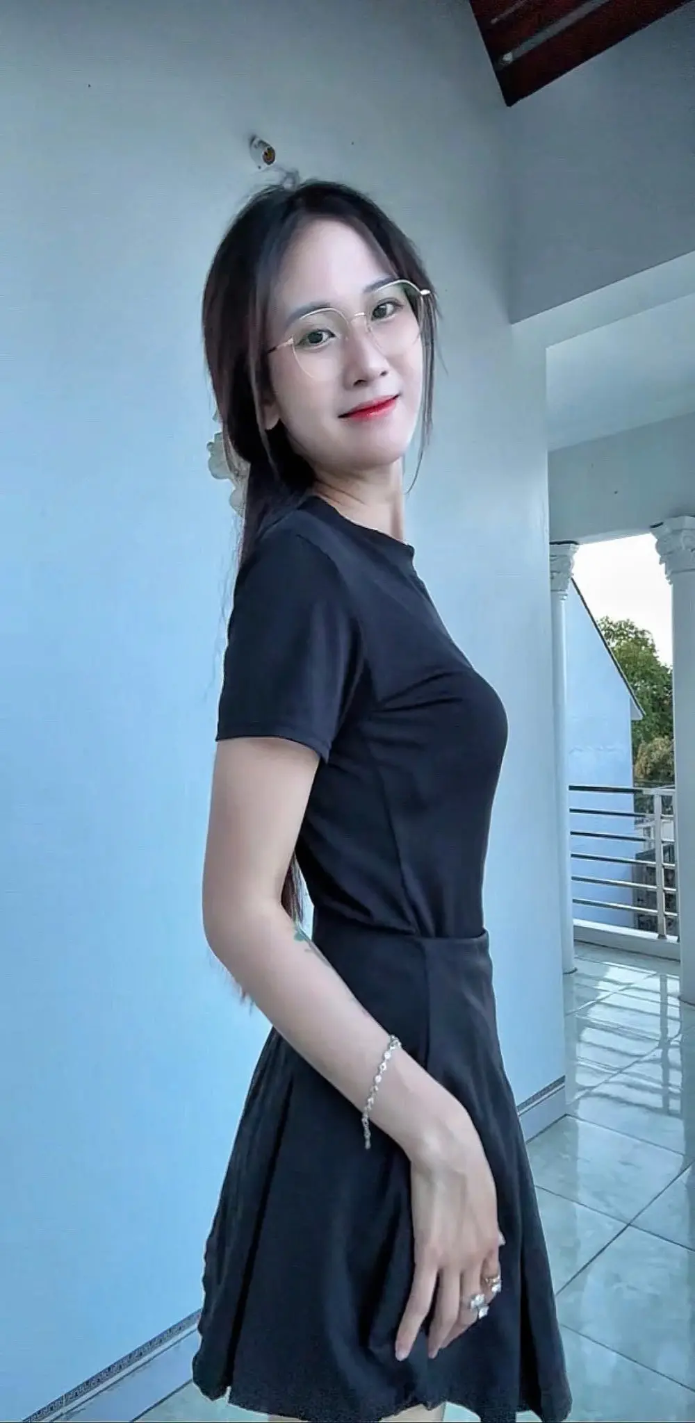 lisa-bae00