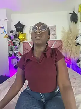 Stripchat Nude Webcam of ZahhyFrequency