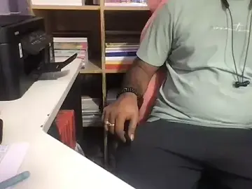 Stripchat Live Sex Cam of KingCobra_07