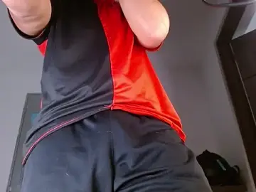 Stripchat Free Live Porn of SexyBoy-Bigclit