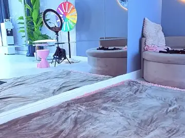 Stripchat Live Sex Cam of SpoilM3Mor3