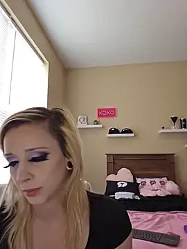 Stripchat Watch Live Sex Cams of AmethystFoxx