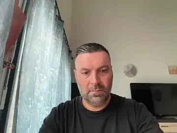 Stripchat Free Porn Cam of coolsmith81