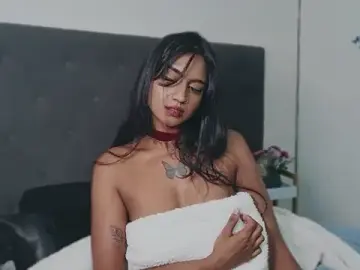 Stripchat Best live sex cam show of Delilah_Blazee