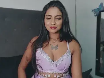 Stripchat Sex Cam of Delilah_Blazee