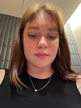 Stripchat Watch Live Sex Cams of lucy-joy