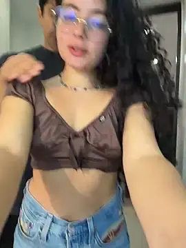 Stripchat Live Sex Cam of Antoniart_