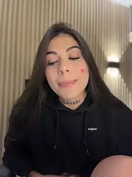 Stripchat Live Sex of Sarasanders_4