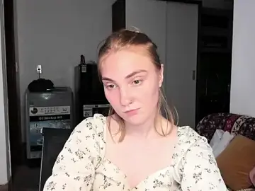 Stripchat Sex Cam of ReddHotPipper