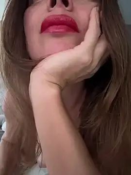Stripchat Watch Live Sex Cams of LillySquirtShot
