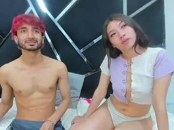Stripchat Free Porn Cam of Ethan_and_aris