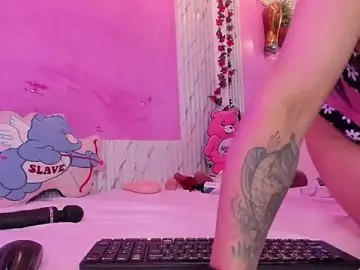 Stripchat Free Live Porn of Mia_Tailor_Bms