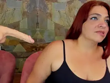Stripchat Free Live Porn of GabyGrey_