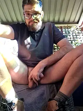 Stripchat Best live sex cam show of BeardedCubZA