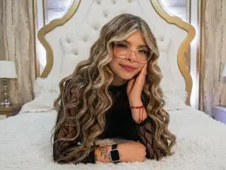 Xlovecam Adult Video Chat of RileyAngel