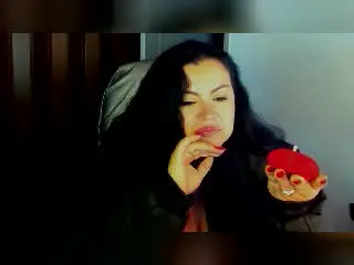Xlovecam Sex Cam of CharlotteDevereaux