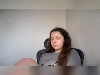Xlovecam Free Live Porn of AngelEmma69
