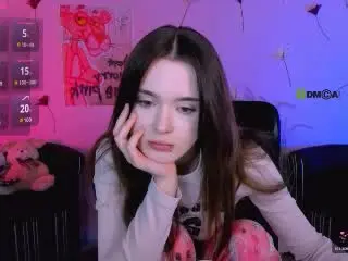 Xlovecam Free Live Porn of LianaKisses