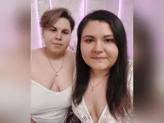 Xlovecam Adult Webcams of BeckyAndEllen