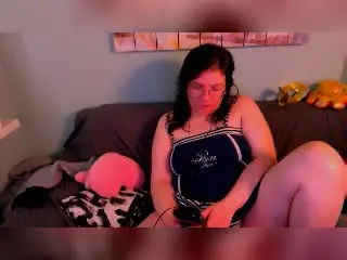 Xlovecam Adult Webcam of EverlyRays