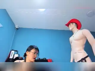 Xlovecam Free Porn Cam of DonnaJones