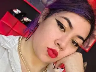 Xlovecam Free Live Porn of LilithVelvett