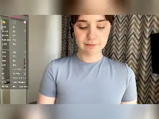 Xlovecam Free Live Porn of AdelinaGordo